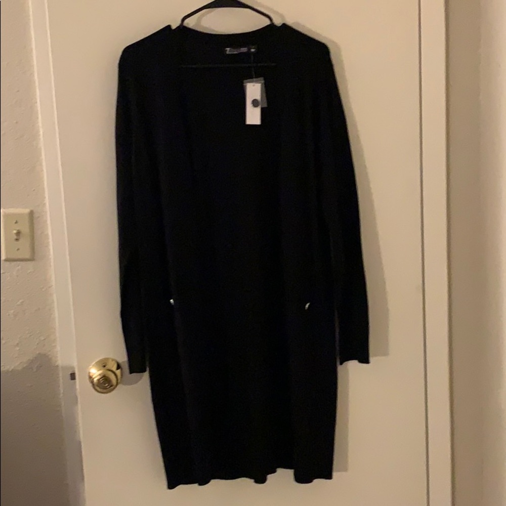 Long cardigan with button accents